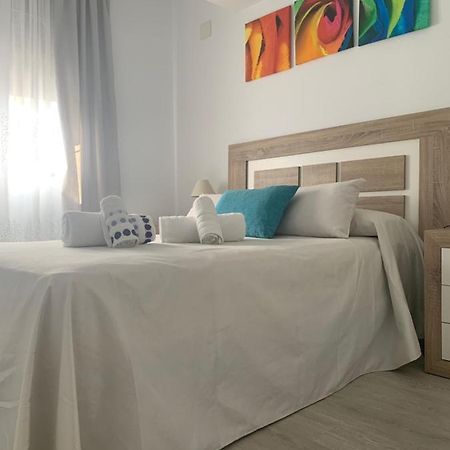 Apartamento Silvia Apartment Kordoba Bagian luar foto