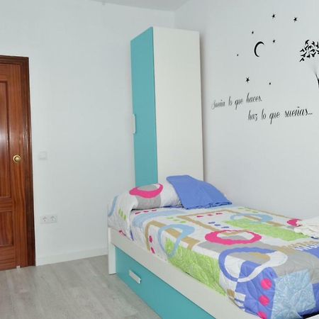 Apartamento Silvia Apartment Kordoba Bagian luar foto