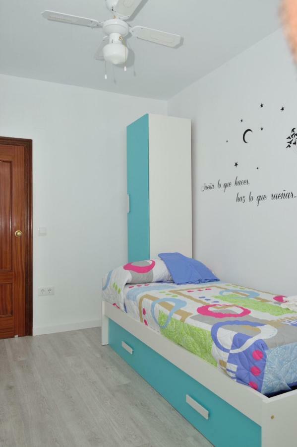 Apartamento Silvia Apartment Kordoba Bagian luar foto