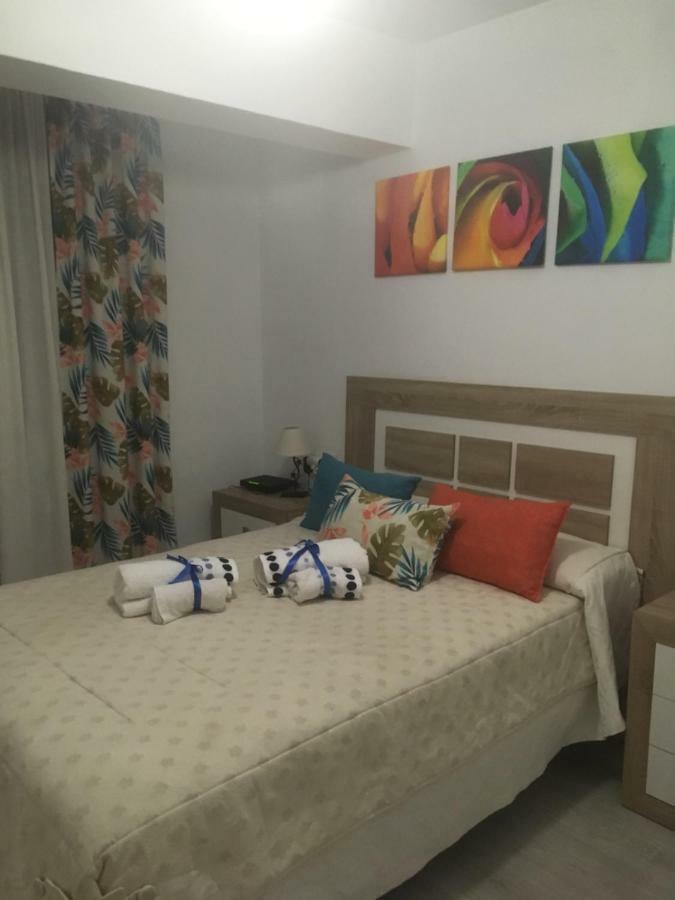 Apartamento Silvia Apartment Kordoba Bagian luar foto